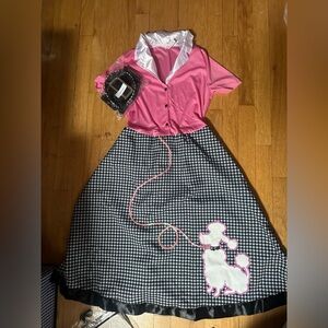 NWT- Pink and Black Poodle Skirt Costume for women. Size 4-6